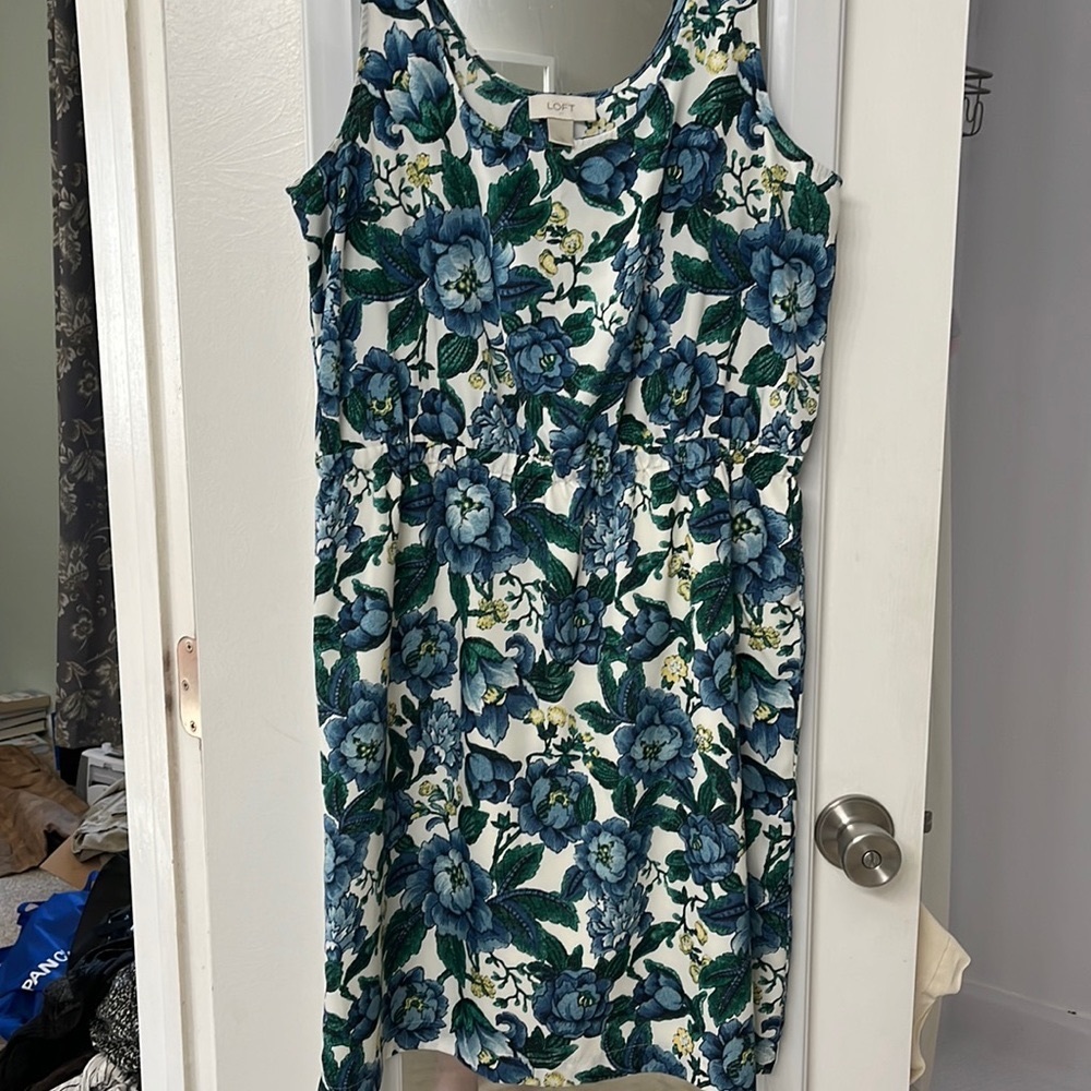 Loft size 10 dress